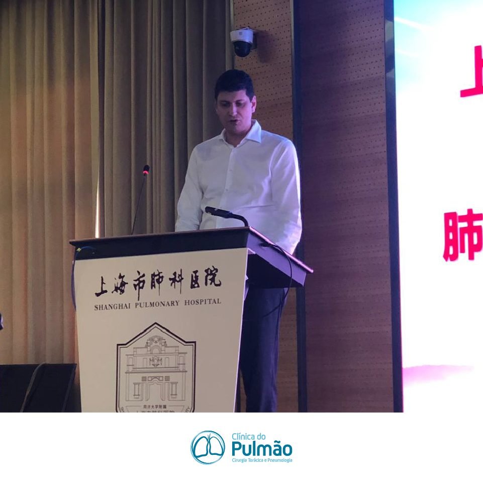 Dr. João Isidro palestra em curso na China